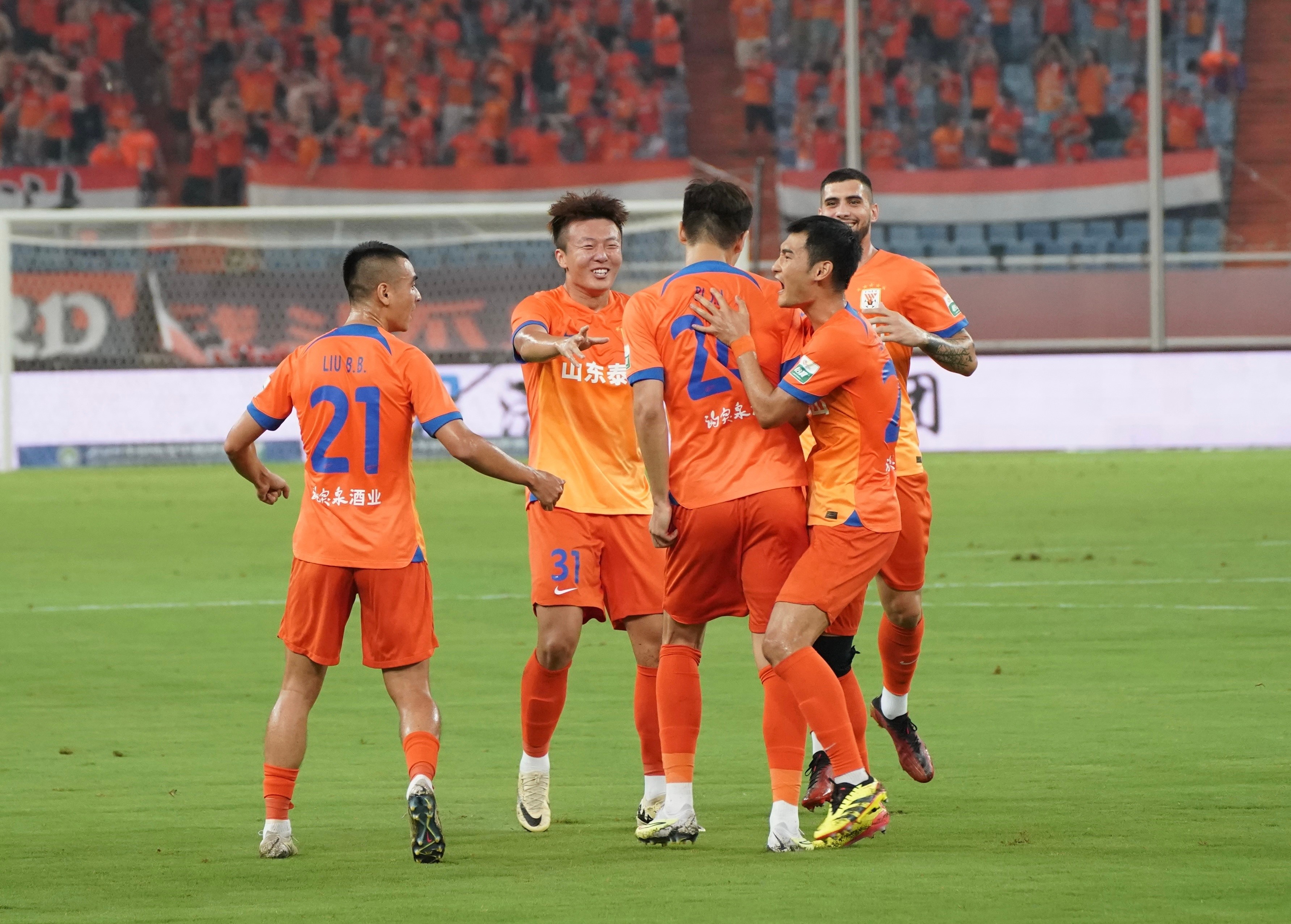 南宫入口 -包含窗口期斯图加特备战国王杯赛后里尔备战国王杯，这操作让人直呼：杜兰特连续五场比赛得分超过突破纪录的词条